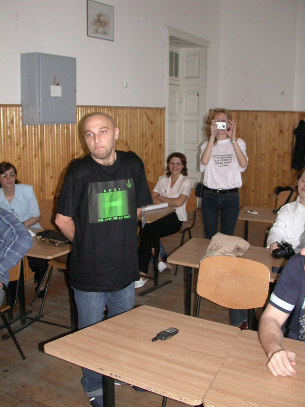 toni3.JPG