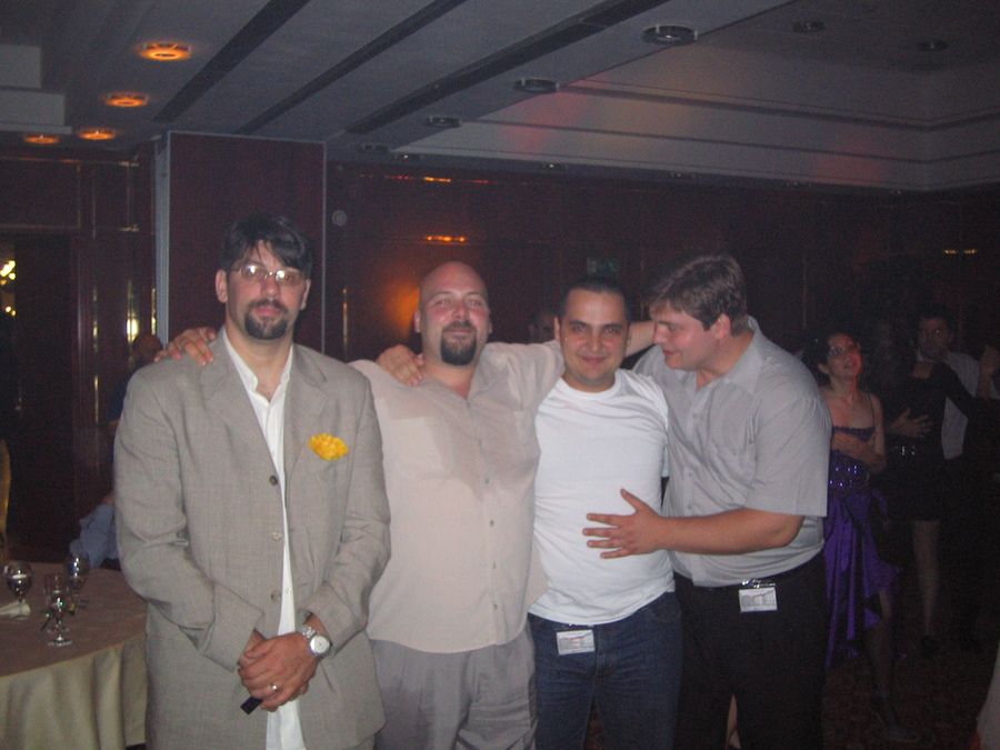 r2G0057.JPG